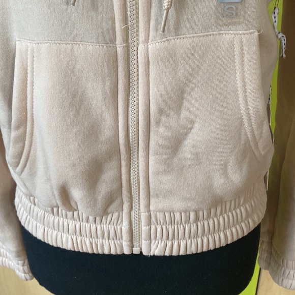 NWT Fleece Hoodie - Picture 6 of 10